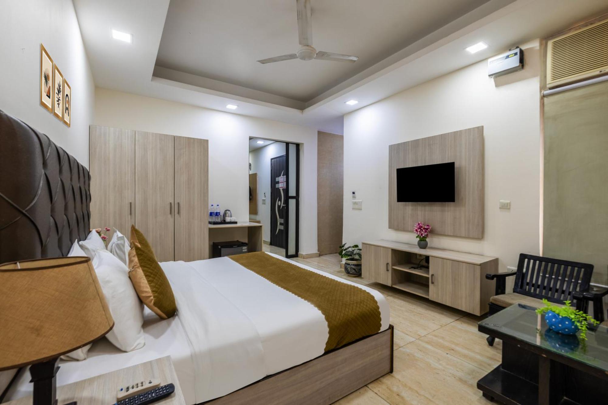 Kabul Hotel By Nexhub Palace - Medanta Gurgaon Zewnętrze zdjęcie
